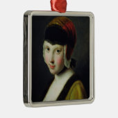 Ein Mädchen mit einer schwarzen Maske Silbernes Ornament (Rechts)
