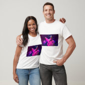 Ein Mädchen und eine Waffe - Kunstdruck T-Shirt (Unisex)