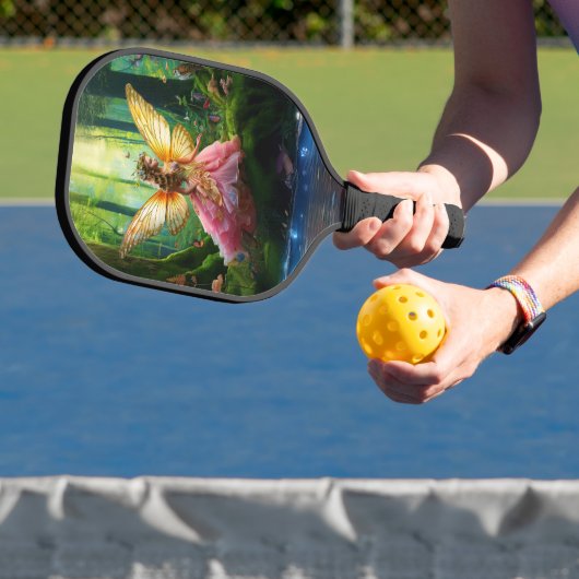 Ein magischer Feenwald Pickleball Schläger (InSitu)