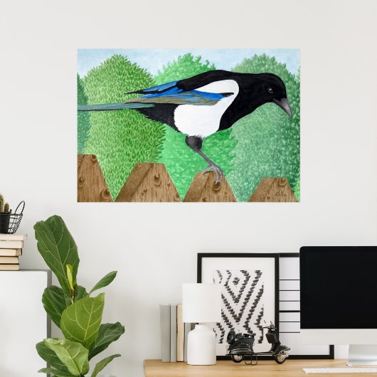 Ein Magpie steht auf einem Zaun Poster (Heimbüro)