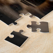 Ein Mann, der ein Schiff in einer Flasche baut Puzzle (Seite)