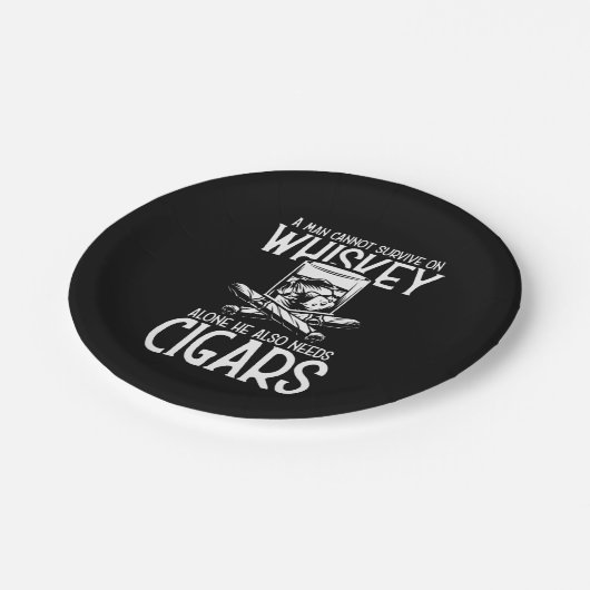 Ein Mann, der Whiskey und Zigarre Liebe Pappteller (Schrägansicht)