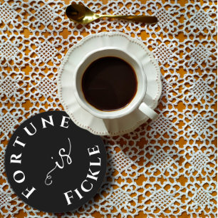 Ein Mann kein Mensch ermutigt Schwarz-weiß Runder Pappuntersetzer