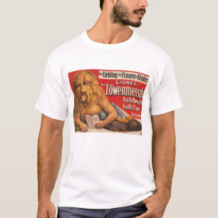 Ein Mann mit Löwenkopf liest Shakespeare, 1913. T-Shirt