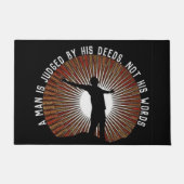 Ein Mann wird durch seine Tor-matte beurteilt Fußmatte (Vorderseite)