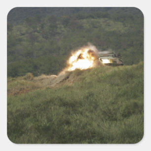 Ein Marinesoldat zählt einen direkten Schlag Quadratischer Aufkleber