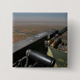 Ein Maschinengewehr mit 50 Kalibern Button