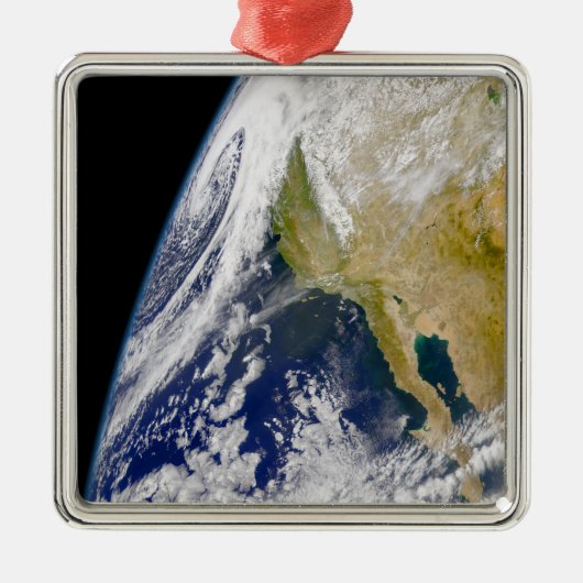 Ein massives Niedrigdrucksystem Silbernes Ornament (Vorne)