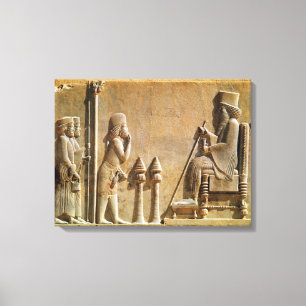 Ein Medianoffizier, der König Darius ehrt Leinwanddruck