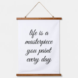 Ein Meisterwerk aus Holz, das an der Wand hängt Wandteppich Mit Holzrahmen