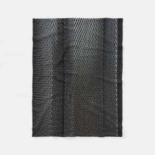 Ein Metallkreuz-Gitter in geschwungenen Schichten Fleecedecke