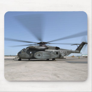 Ein MH-53E Seedrachehubschrauber Mousepad