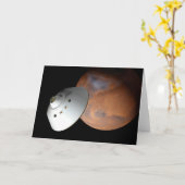 Ein mit Aeroshell angereichertes Raumfahrzeug nähe Karte (Gelbe Blume)