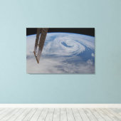 Ein mittelatlantisches Tiefdrucksystem. Leinwanddruck (Insitu (Holzboden))