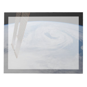 Ein mittelatlantisches Tiefdrucksystem. Notizblock