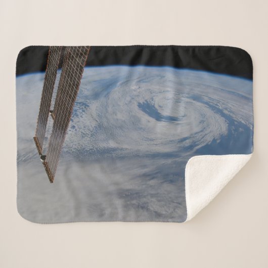 Ein mittelatlantisches Tiefdrucksystem. Sherpadecke (Vorderseite (Horizontal))