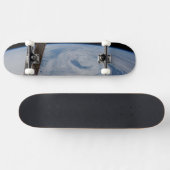 Ein mittelatlantisches Tiefdrucksystem. Skateboard (Horizontal)