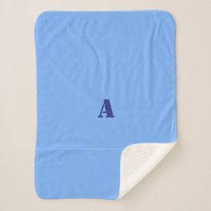 Ein Monogramm-Light Blue Fleece Blankon Sherpadecke