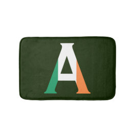 Ein Monogramm überlagerte sich auf der irischen Fl Badematte