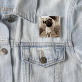 Ein Mops mit seinem Kopf betitelt zur Seite Button (Beispiel)