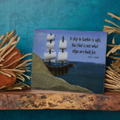 Ein Motivierend Angebot für ein Schiff im Hafen Fotoplatte (Seite)