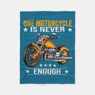 Ein Motorrad ist nie genug - Lustiger Biker-Spruch Fleecedecke