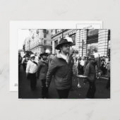 Ein Musiker am St. Patrick's Day Postkarte (Vorne/Hinten)