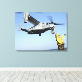 Ein MV-22 Osprey startet von der USS Nassau Leinwanddruck (Insitu (Holzboden))