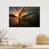 Ein nahes Bild einer riesigen Welle bei Sonnenunte Poster (Küche)