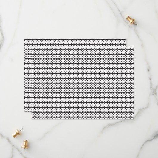 Ein nahes Up einer flauschigen Orange- und Weißkat Save The Date (Vorderseite/Rückseite Beispiel)