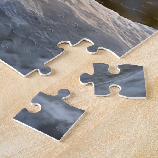 Ein Nahportrait eines Cougar Puzzle (Seite)