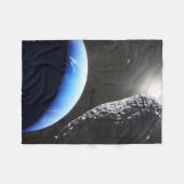 Ein Neptun ist ein winziges Mondlager. Fleecedecke (Vorderseite (Horizontal))
