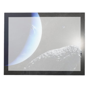 Ein Neptun ist ein winziges Mondlager. Notizblock