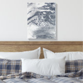 Ein Netz von Wolken über dem Pazifik Leinwanddruck (Insitu (Schlafzimmer))