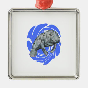 EIN NEUGEBORENES ORNAMENT AUS METALL