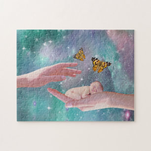 Ein niedlicher Baby in der Hand Puzzle