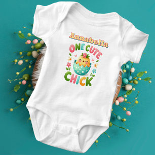 Ein Niedlicher Chick Baby Bird mit Herz und Petale Strampler