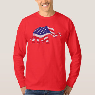 ein niedlicher Elefant aus der amerikanischen Flag T-Shirt