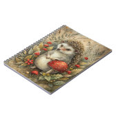 Ein Niedlicher Igel im Wald Notizblock (Linke Seite)