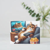 Ein Niedliches Potato Cat Watches Fernsehen Postkarte (Stehend Vorderseite)