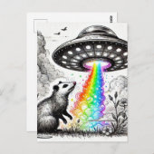 Ein Opossum mit ein paar Vögeln und einem UFO Postkarte (Vorne/Hinten)