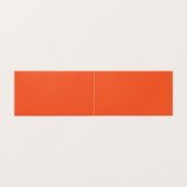 ein orangefarbener Hintergrund mit schwarzer Grenz (Außenseite Aufgefaltet)