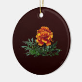 Ein orangefarbenes Marigold mit gelben Tipps Keramik Ornament (Links)