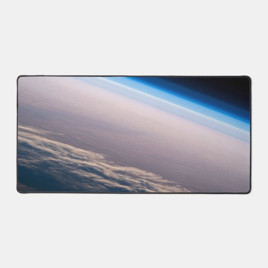 Ein orbitaler Sonnenuntergang vor der Küste von Ca Schreibtischunterlage (Vorderseite)