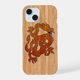 Ein orientalischer Drache in Bambus iPhone 15 Hülle