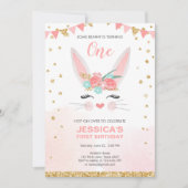 Ein paar Bunny Oaster Floral Pink Girl Geburtstag Einladung (Vorderseite)