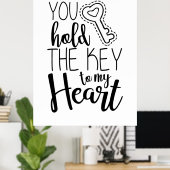 Ein paar Geschenke, die du an meinem Herzen hältst Poster (Heimbüro)