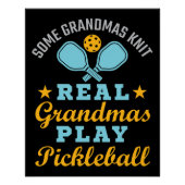 Ein paar Grandmas Strick Grandmas spielen Pickleba Poster (Vorderseite)