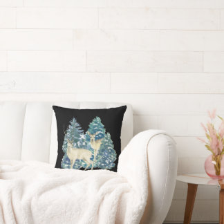 Ein Paar Hirsche im Winterwald Kissen