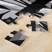 Ein Paar Intrigen im Black and White Modern Café Puzzle (Seite)